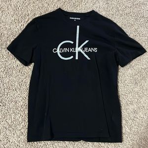 Medium Boys Calvin Klein T-shirt
